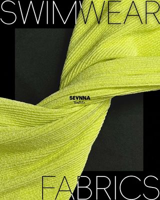 180cm幅、285gsm重量、93%リサイクルポリエステル+7%スパンデックス配合のプレミアムスポーツブラ生地。高性能ジムブラ素材。