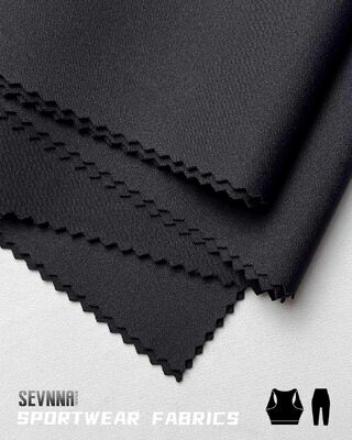 高通気性・速乾性を備えたスポーツウェア用ニット生地（ナイロン75% + スパンデックス25%）