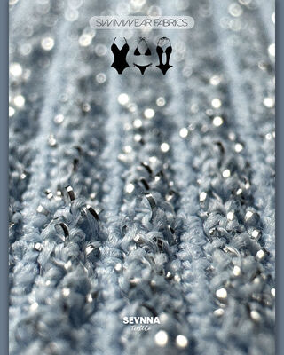 リサイクルナイロン83%のエコフレンドリー水着生地、速乾性・耐塩素性に優れ、サステナブルな水着に最適